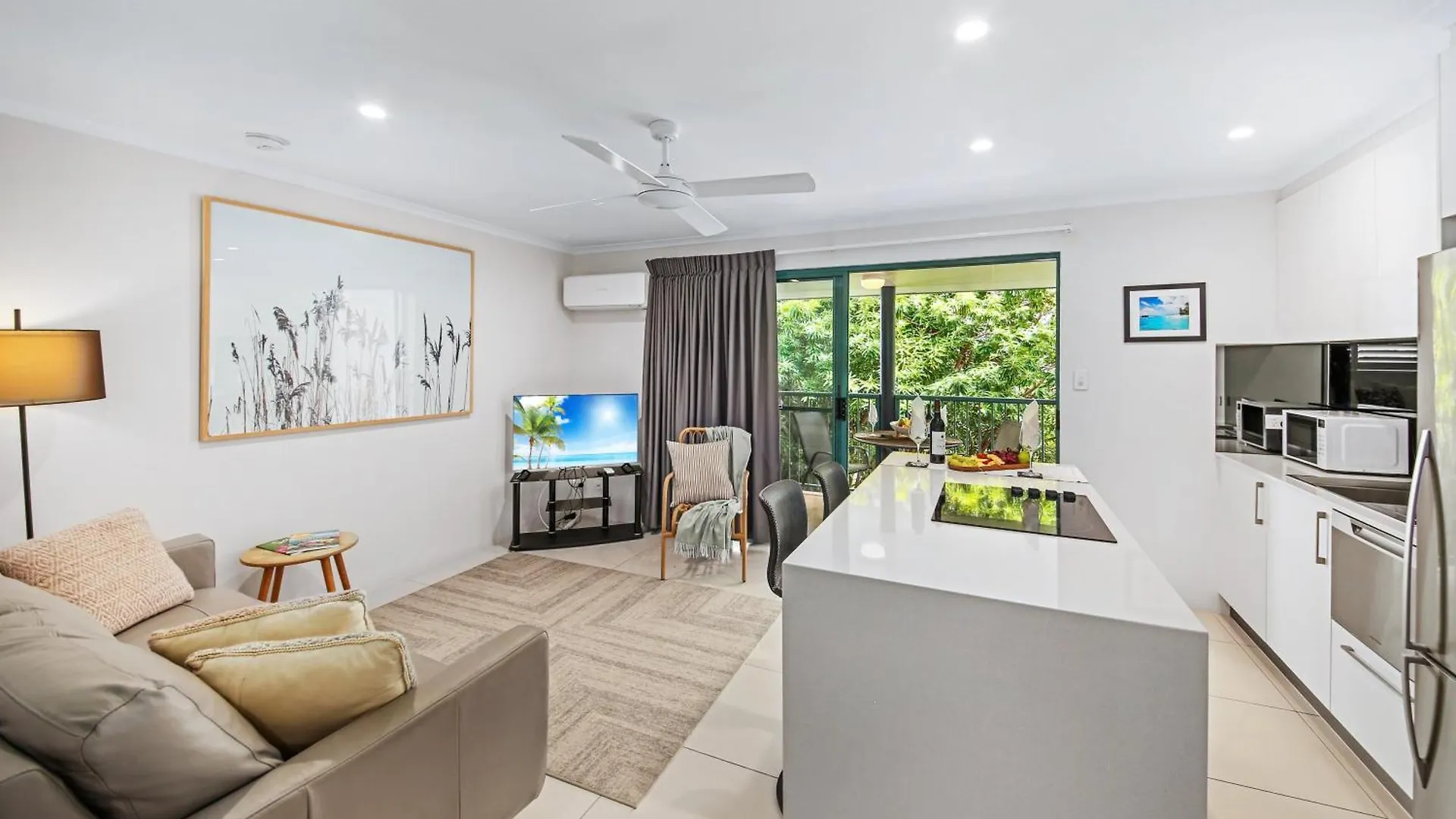 *** Apartmanhotel Chez Noosa Resort Motel Sunshine Beach Ausztrália