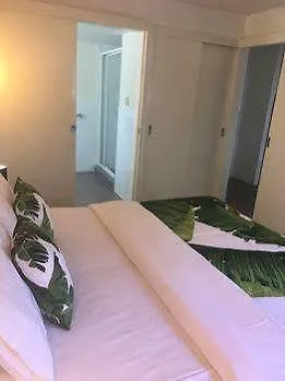 Chez Noosa Resort Motel Sunshine Beach 3*,